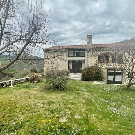 Ferme Renovee, 3 Chambres, Cheminee - Fr-1-582-207 Летний дом Saint-Ilpize